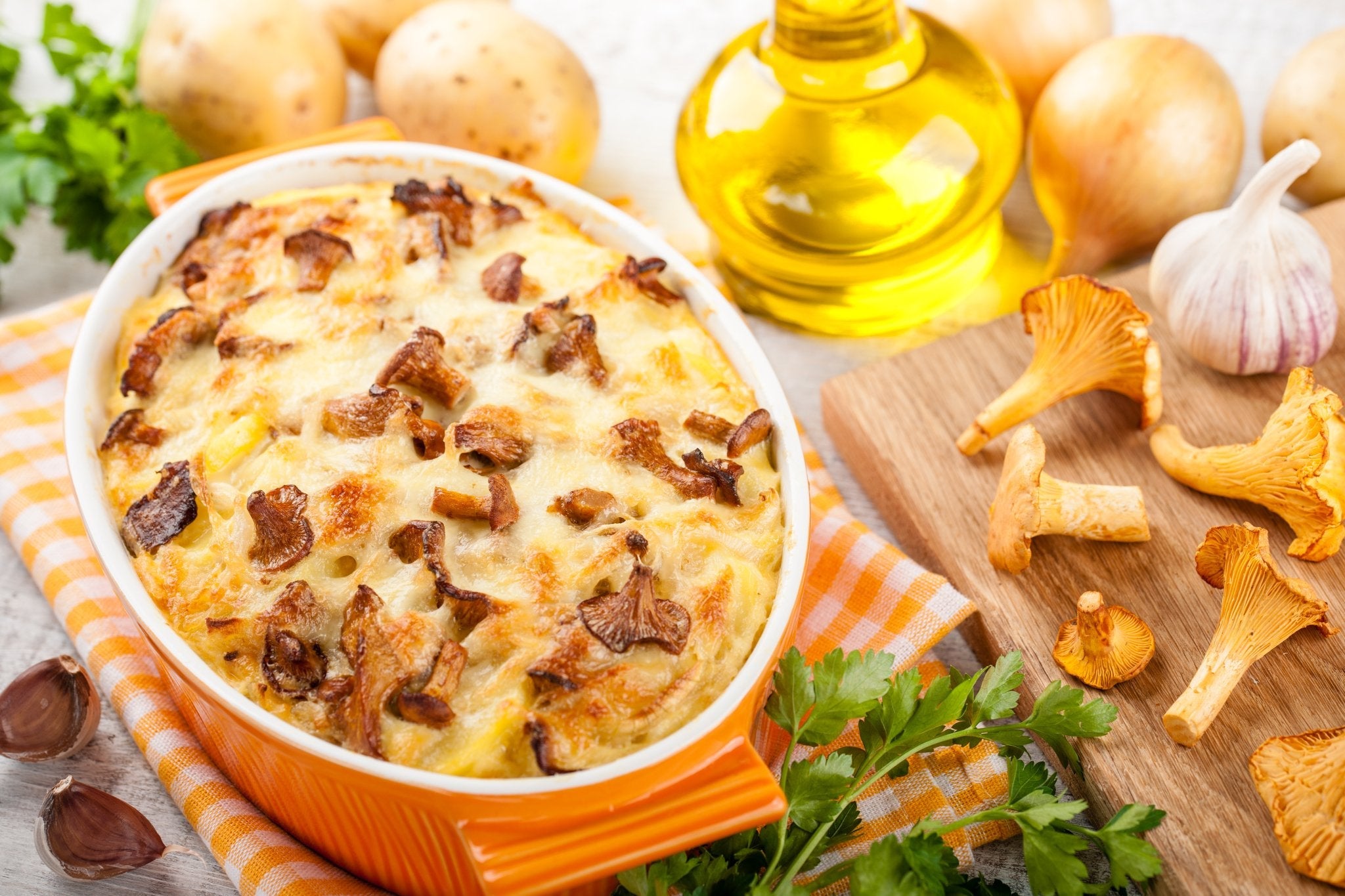 Kulinarische Harmonie: CBD-Pilz-Kartoffel-Gratin für ein geschmackvolles Gleichgewicht - Bud Brothers